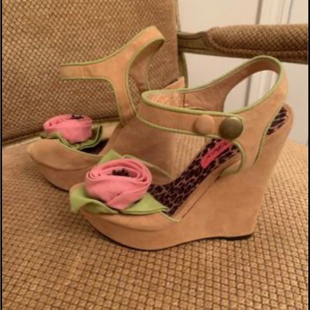 Betsey Johnson wedges